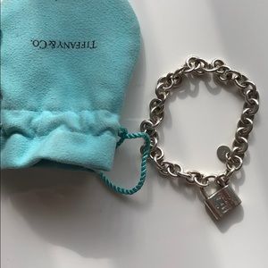 Tiffany & Co. silver lock bracelet/clasp